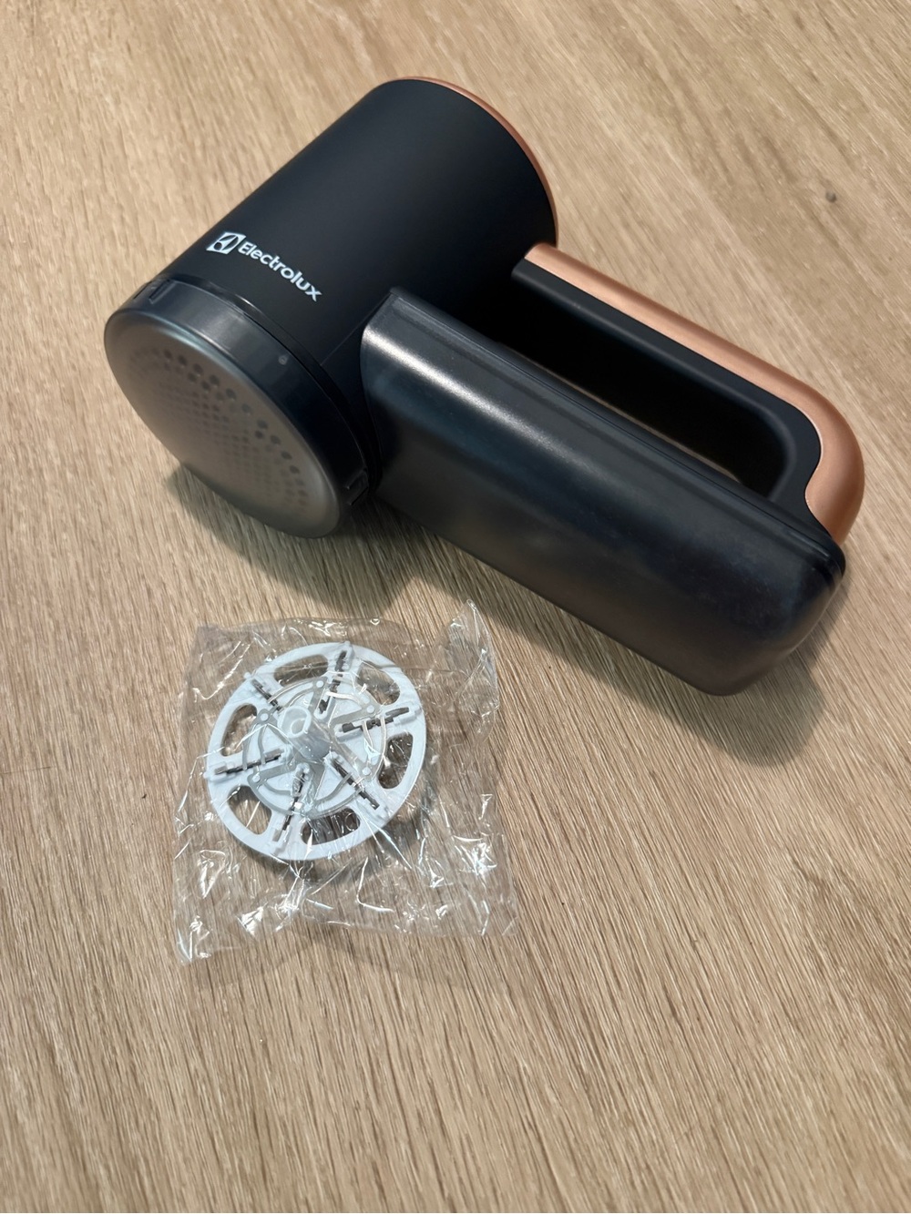 Black & Copper Fabric Shaver Lint Remover